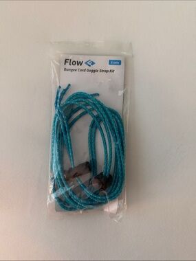 NEW IN PACKAGING set of 2 bungee goggle straps in blue